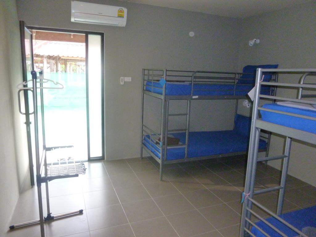 Blue Midnight Hostel Ko Pha Ngan Bilik gambar