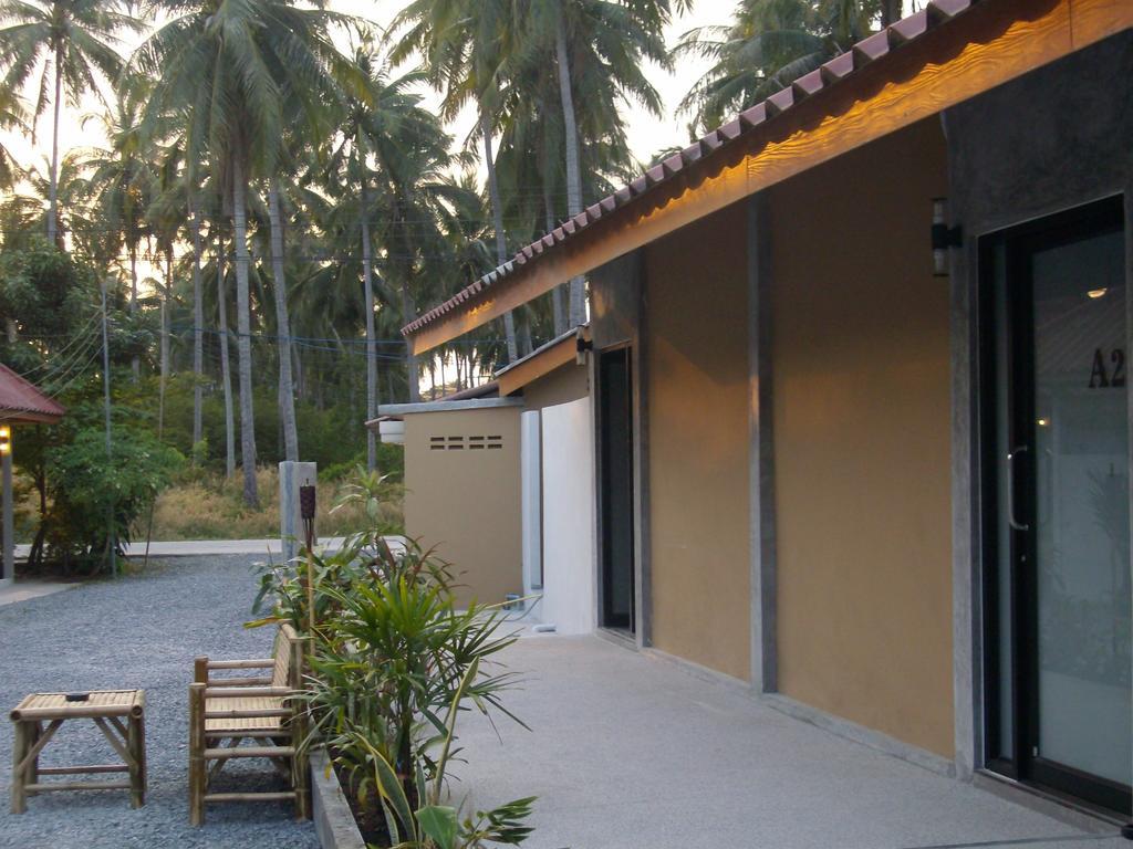 Blue Midnight Hostel Ko Pha Ngan Luaran gambar