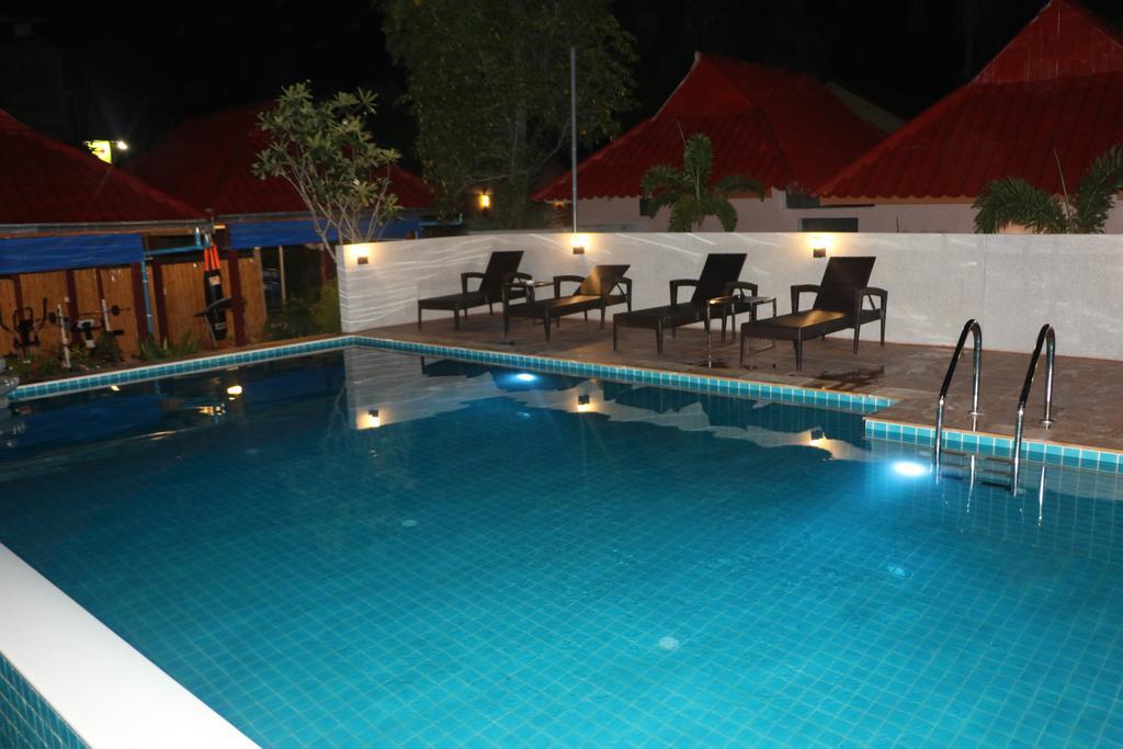 Blue Midnight Hostel Ko Pha Ngan Luaran gambar
