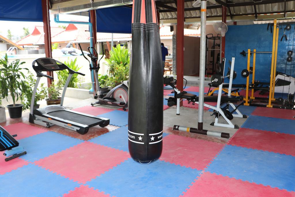 Blue Midnight Hostel Ko Pha Ngan Luaran gambar
